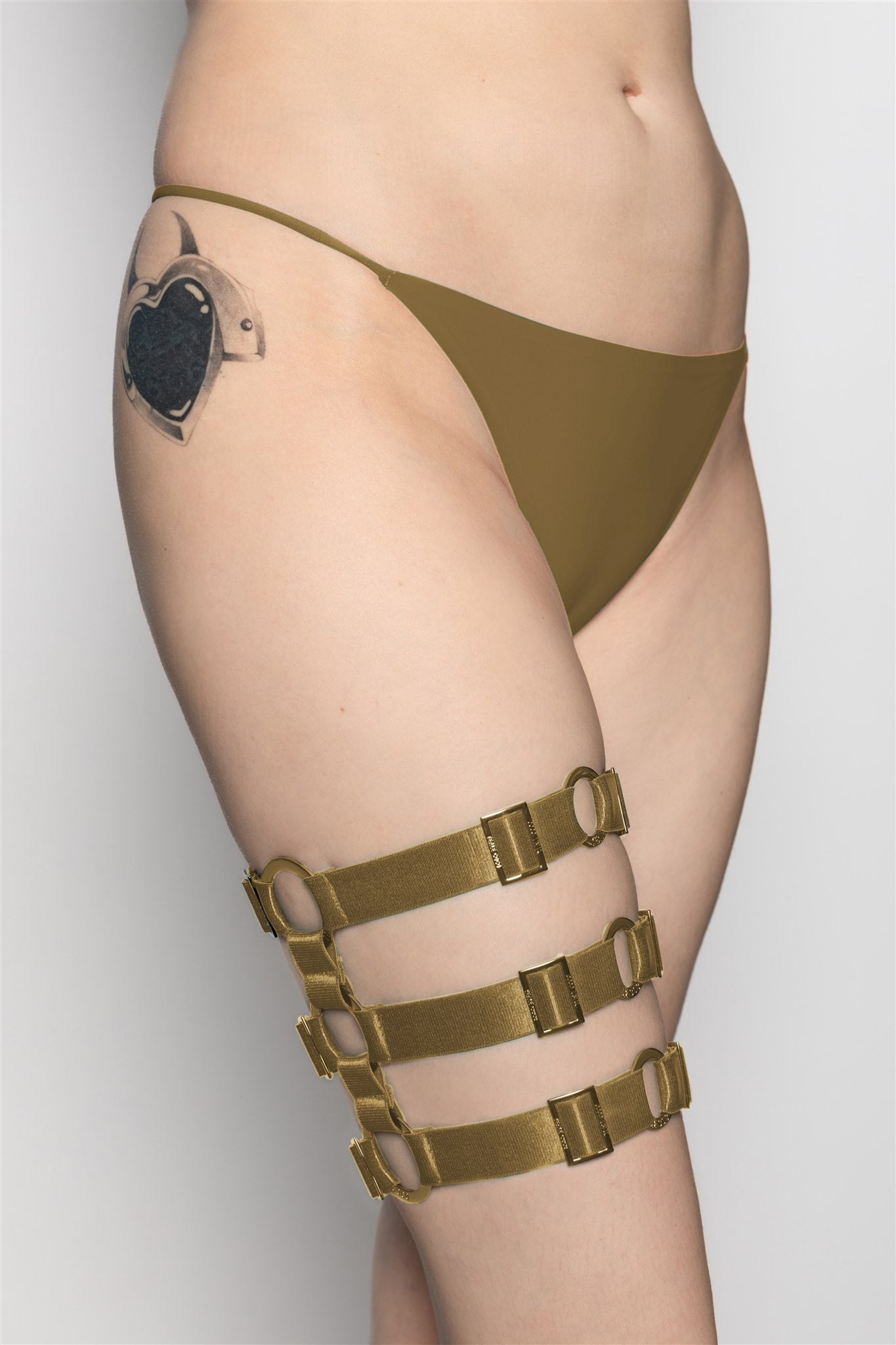 Black Magic Thigh Garter - Antique Gold