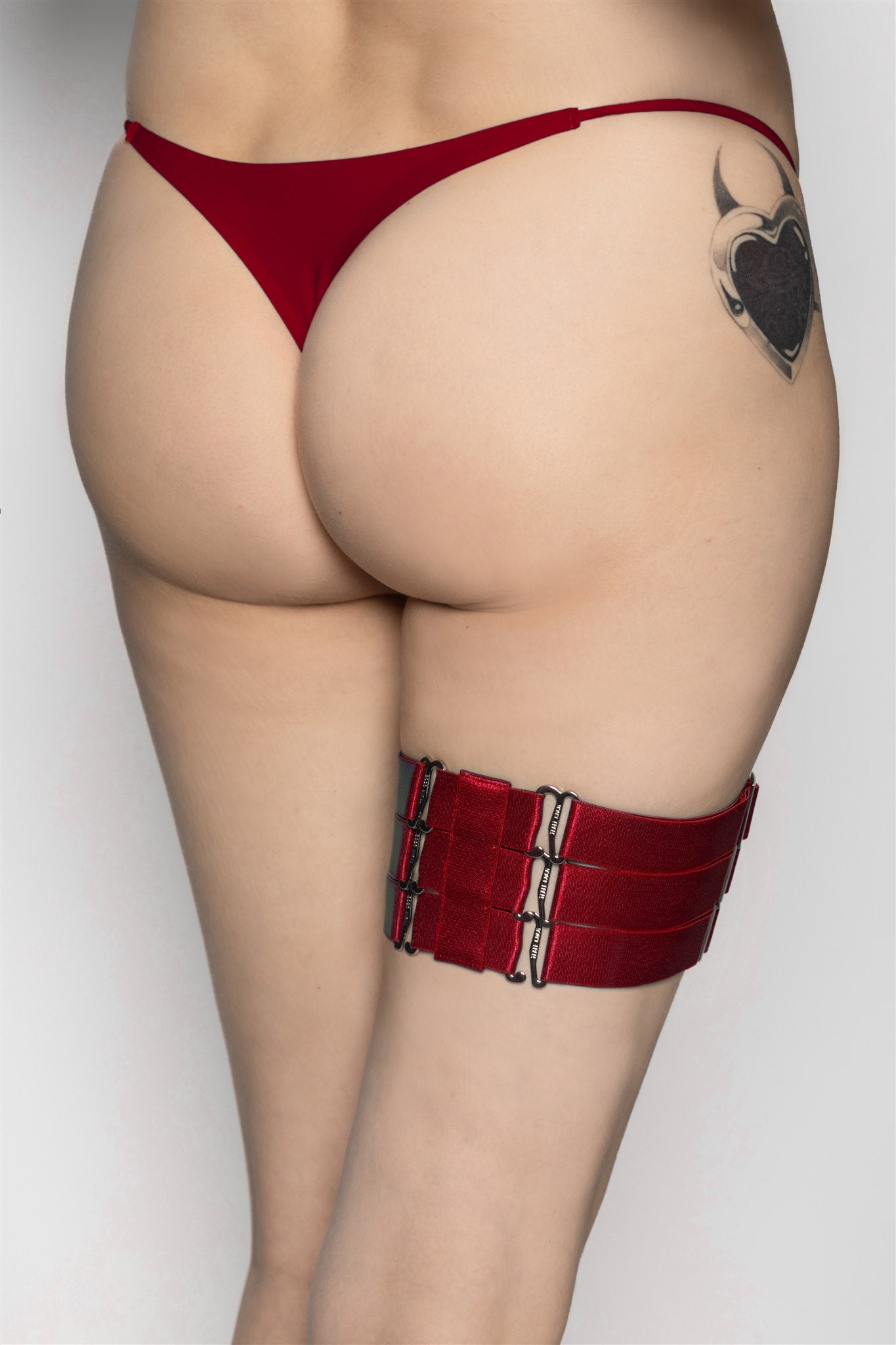 Dame Thigh Garter - Bloodbath Red