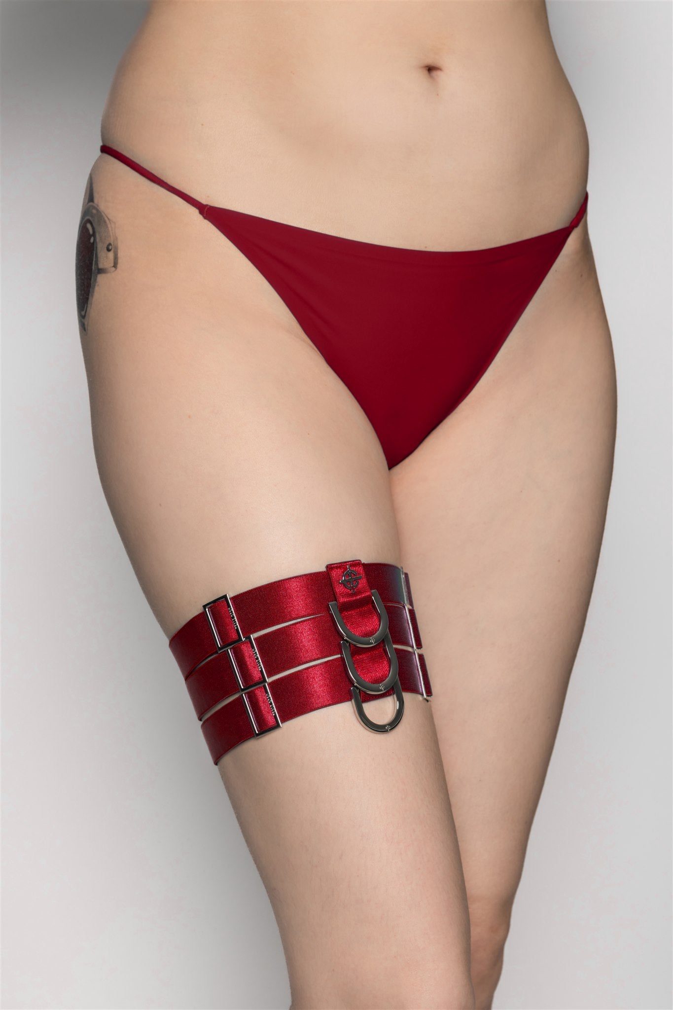 Dame Thigh Garter - Bloodbath Red