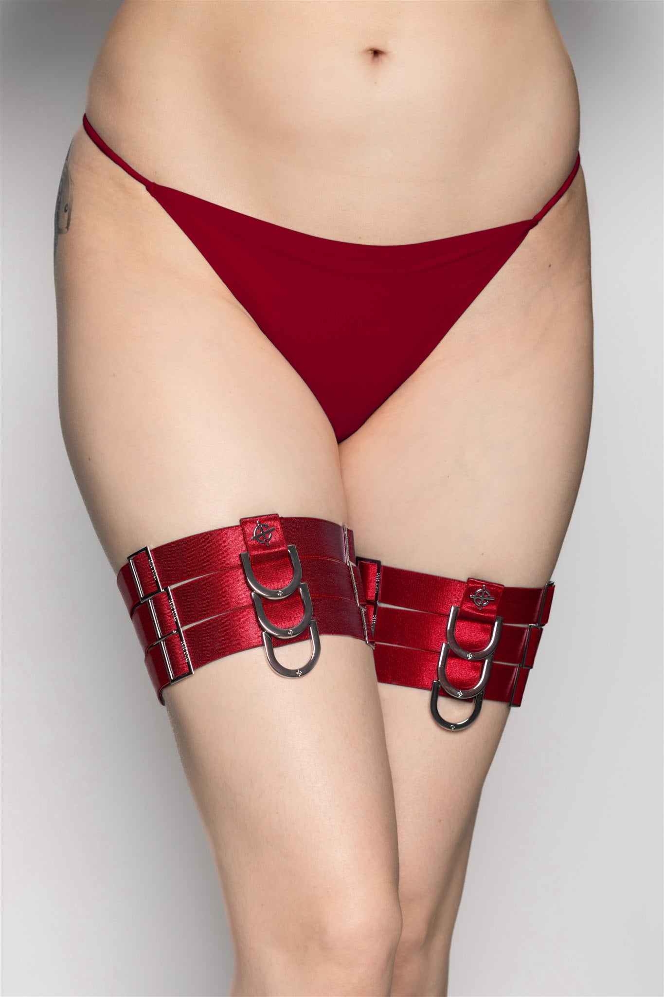 Dame Thigh Garter - Bloodbath Red